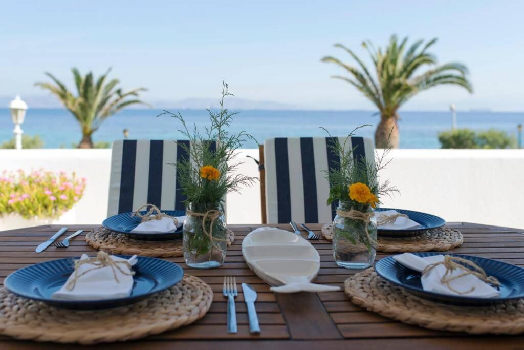 Palmaya Villa, Unique Seafront Experience Vagia  Dış mekan fotoğraf